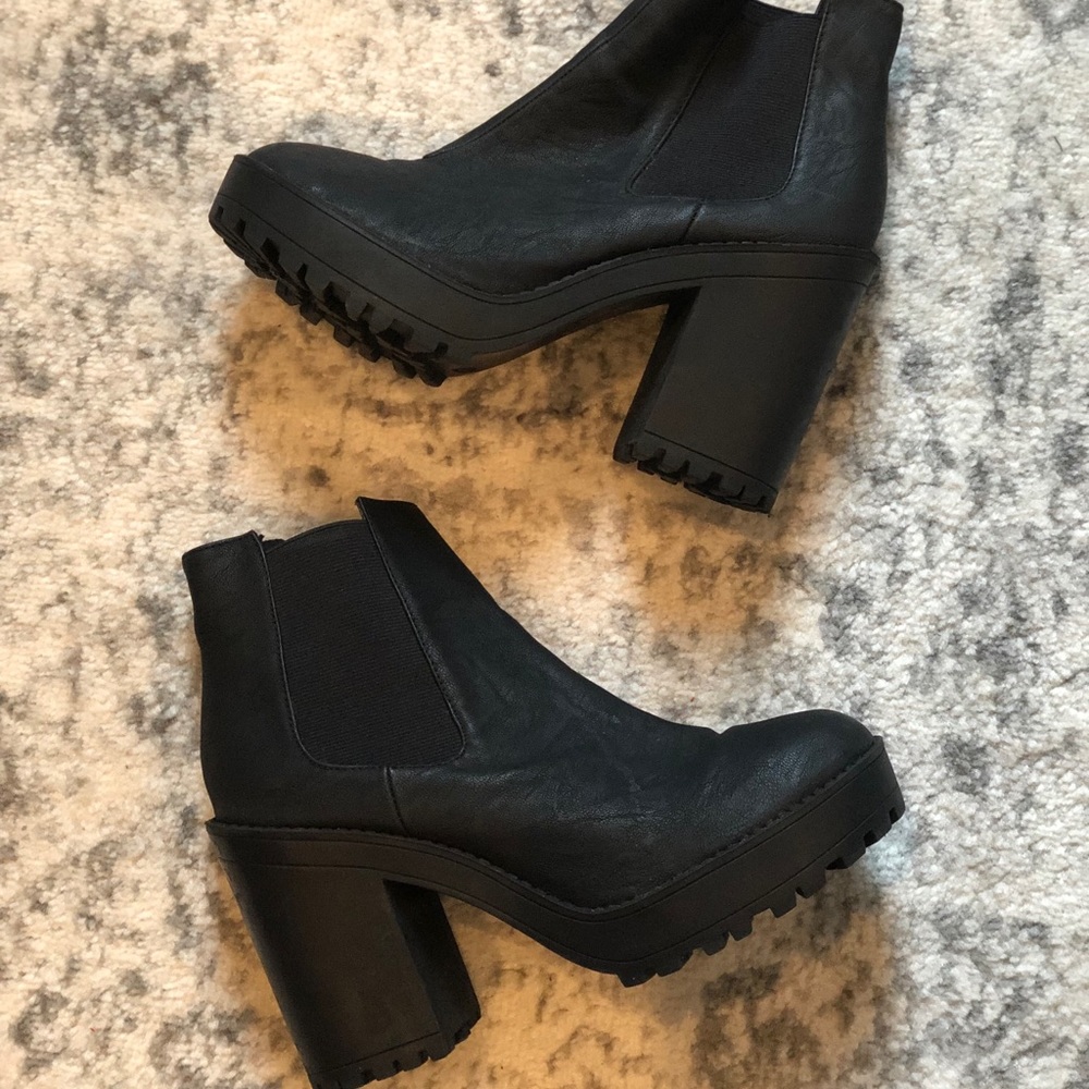 Platform Shoes